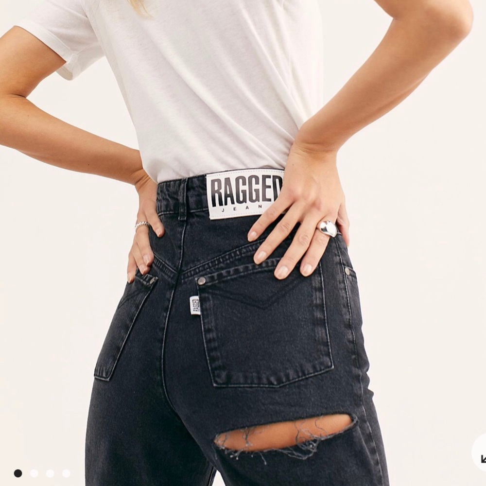 Ragged Priest Mom Slash Jean